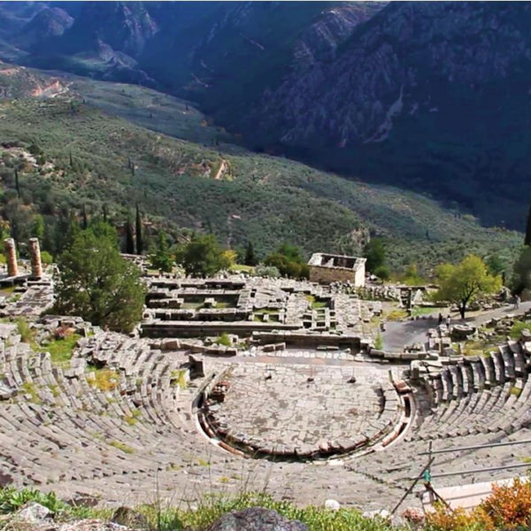 delphi-meteora-tours-3-mygreecetours